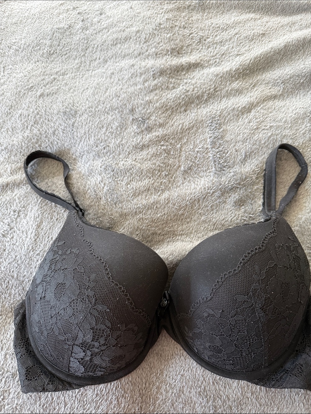 Victoria's Secret Black Lace Push-Up Bra Criss Cross